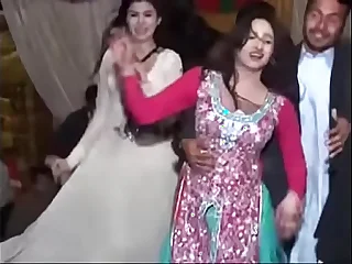Dance of approximately Lahore Party by fckloverz.com